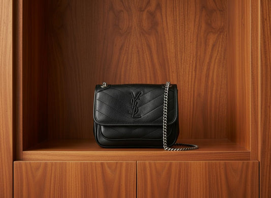 Style YSL loulou noir